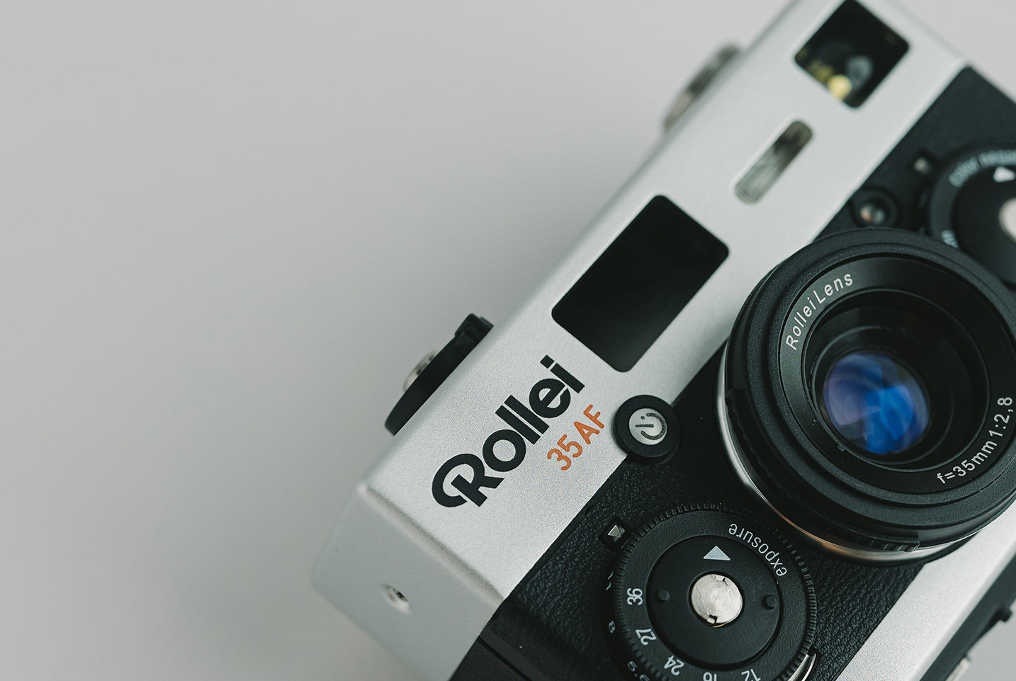 Rollei 35 AF Features – MiNT CAMERA